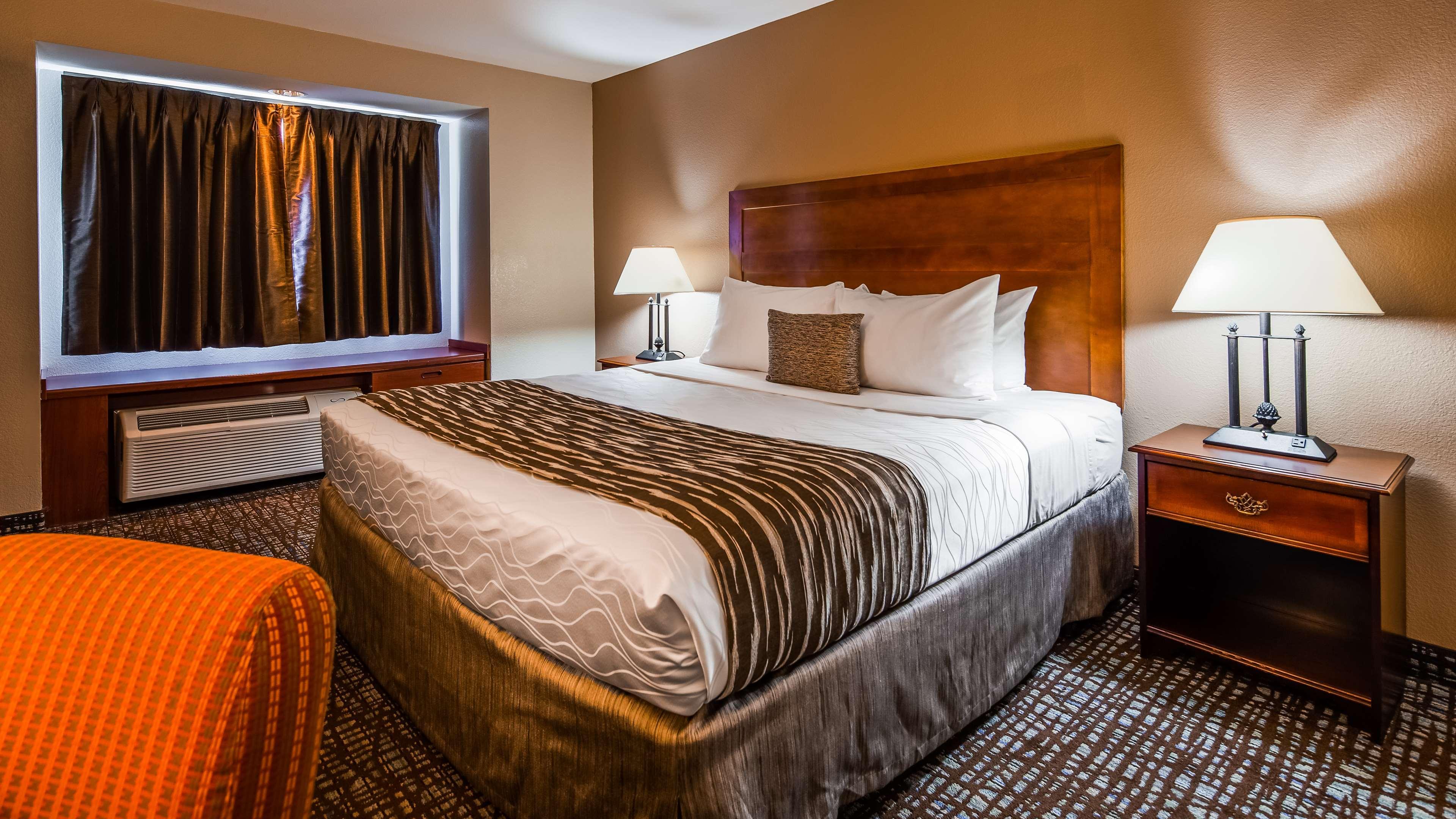 Best Western Plus Palm Court Hotel Davis Kültér fotó