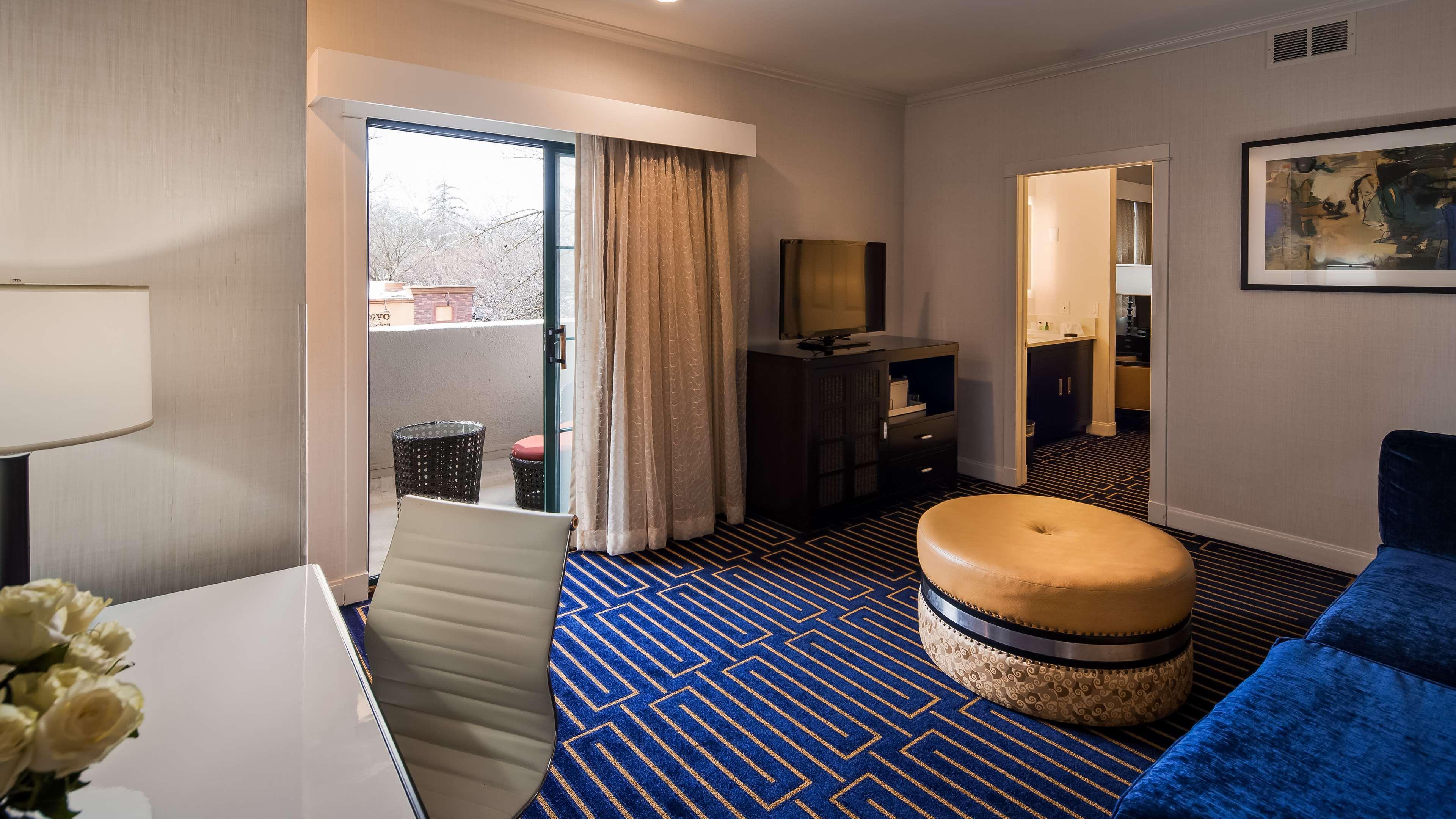 Best Western Plus Palm Court Hotel Davis Kültér fotó