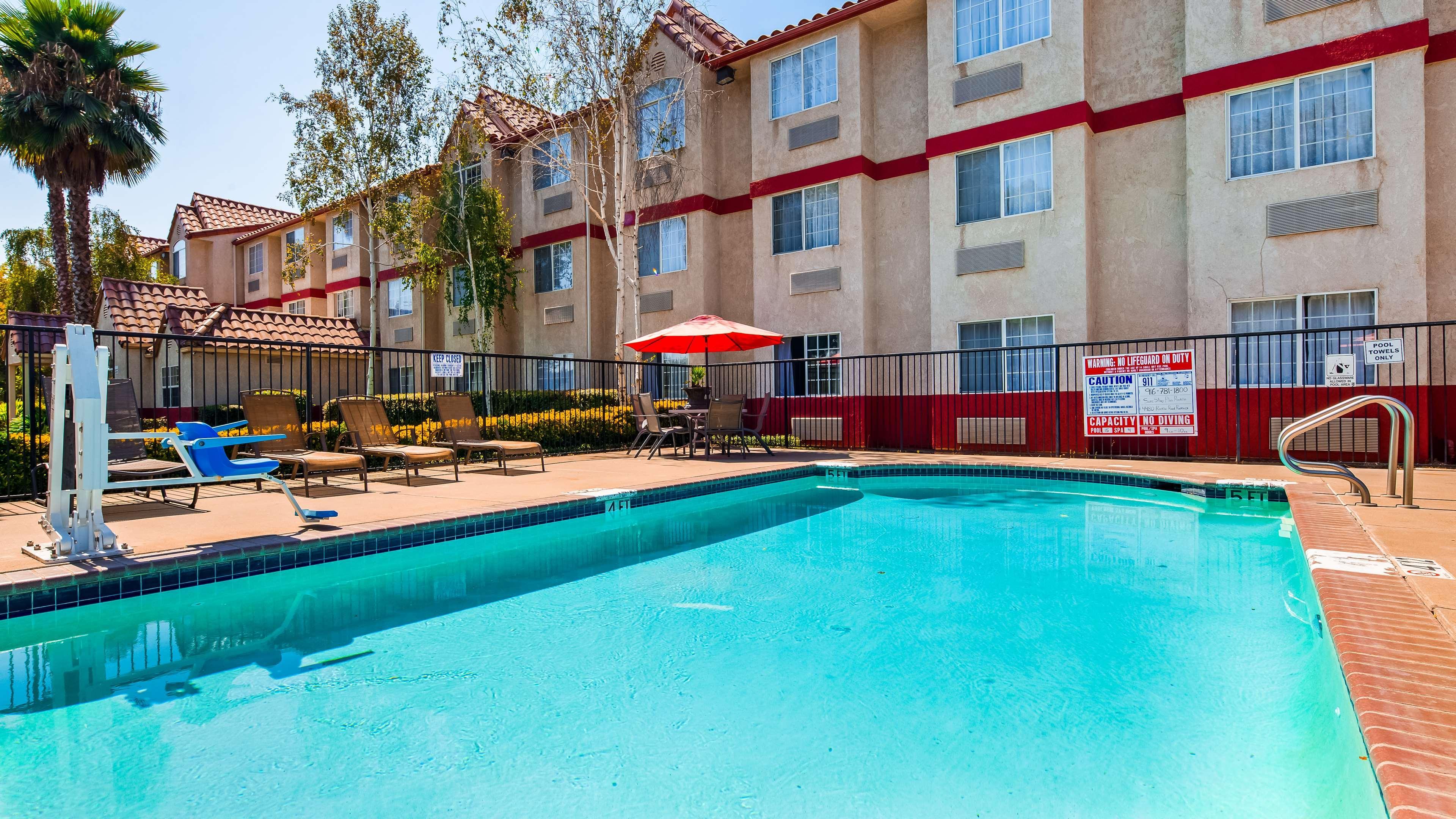 Best Western Plus Palm Court Hotel Davis Kültér fotó