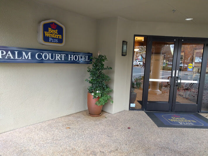 Best Western Plus Palm Court Hotel Davis Kültér fotó